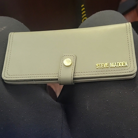 Steve madden Womens Wallet - Picture 2 of 7